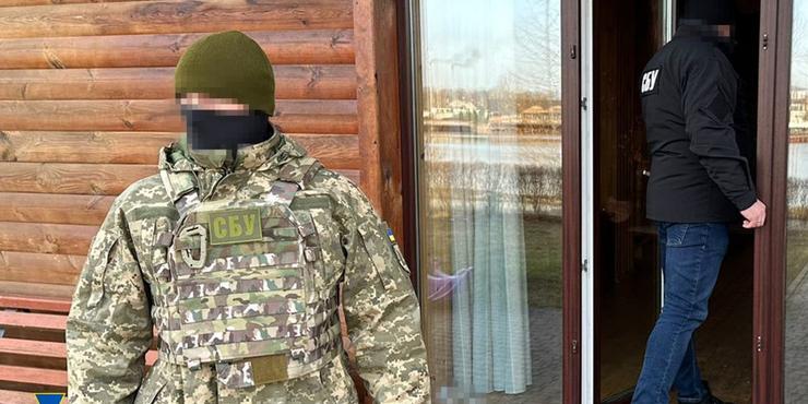 На Київщині затримали учасників вечірки, під час якої юнаки влаштували стрілянину і вигукували гасла "кадирівців"