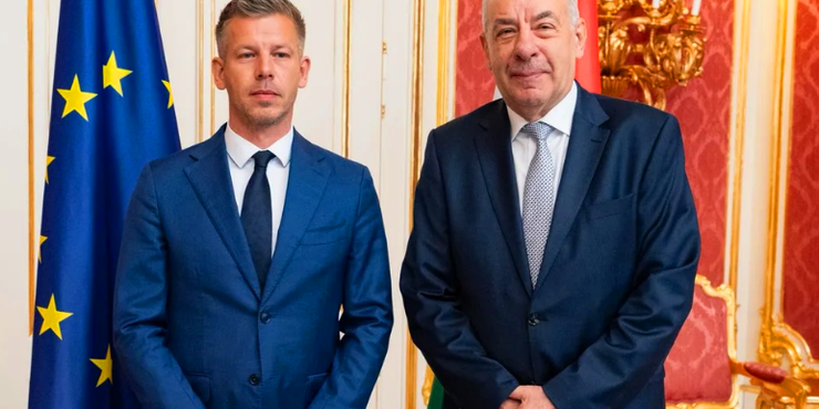 Президент Угорщини відхилив заклик Мадяра піти у відставку