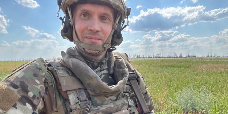 Є десятки тисяч іноземців, готових воювати на боці України, але держава нічого з тим не робить, - Бутусов