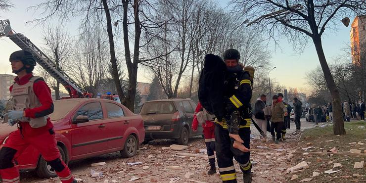 Росія запустила по Україні 48 ракет і 470 безпілотників, в результаті атаки загинули люди, - Зеленський