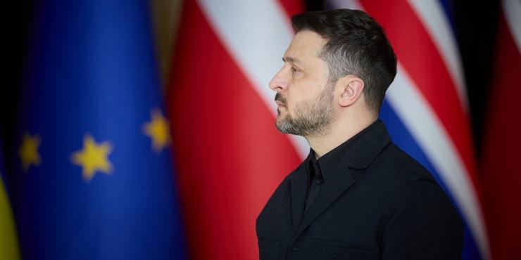 Опитування у березні показало, що українці стали більше довіряти Зеленському, - КМІС