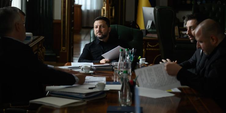 Україна підготувала власні пропозиції перед зустріччю з представниками США, - Зеленський Нарада Зеленського з переговорною групою