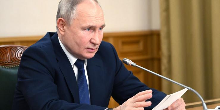 Путін вперше вимовив прізвище Навального і прокоментував його смерть
