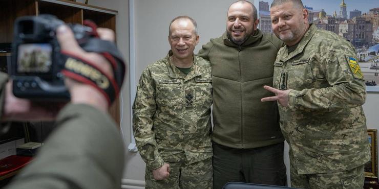 Умєров разом із Залужним приїхали для зустрічі із Сирським на Східний напрямок фронту: яка мета інспекції