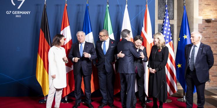 У Трампа обговорюють створення альтернативи G7 - нової групи країн, включно з РФ, Китаєм та Індією, - ЗМІ