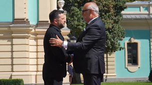 Президент України Володимир Зеленський та естонський лідер Алар Каріс у Києві
