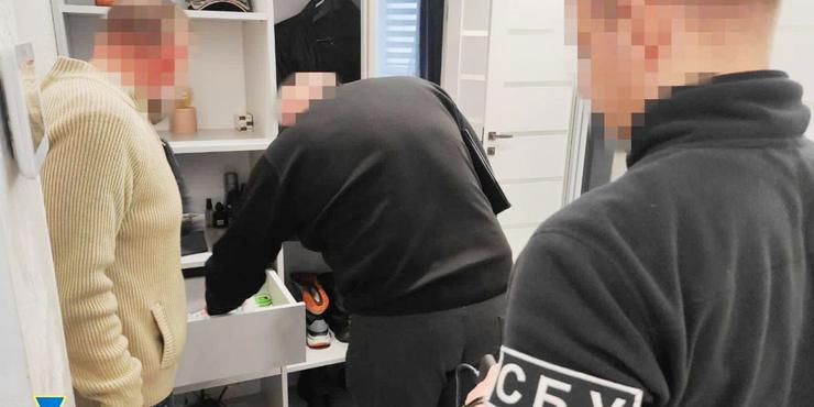 СБУ проводить обшуки в Ужгородській міськраді, — ЗМІ