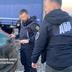 ДБР викрило схему поборів на Одеській митниці: гроші ховали навіть в туалеті