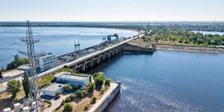 На Київській ГЕС є пошкодження від обстрілу РФ, але загрози прориву немає, — Київська ОВА