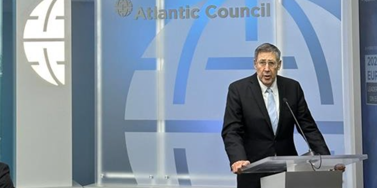 Експосол США розповів, чому удари ракетами ATACMS по РФ не спричинять значних збитків окупантам: треба було ухвалювати раніше
