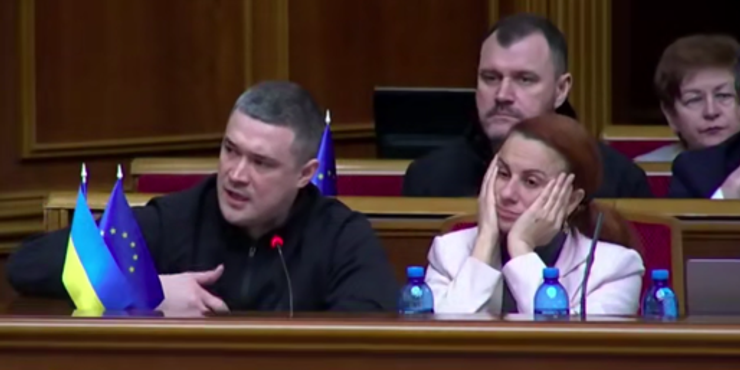 Федоров запевнив, що в ТЦК скасували всі розшуки і обмеження щодо жінок помилково внесених у реєстр