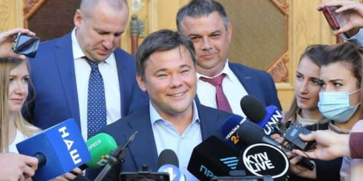 Зеленський впровадив санкції проти ексглави ОП Богдана: як він це коментує