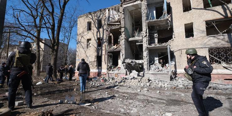 Росіяни вдарили ракетою по центру Краматорська: є один загиблий