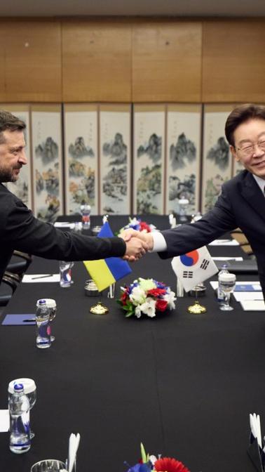 Дипломатичний конфлікт між Україною та Південною Кореєю Дипломатичний конфлікт між Україною та Південною Кореєю: як загасити скандал через те, що Зеленський «бовкнув зайве»