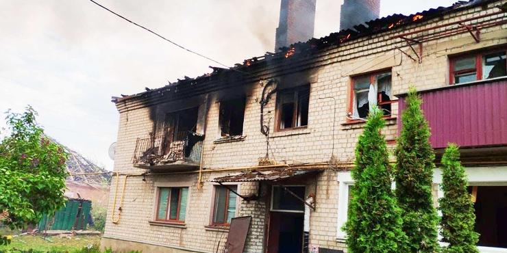 Росіяни обстріляли будинки у Вовчанській громаді: є загиблі