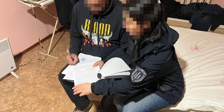 В Одесі оголосили підозру посадовцям, які “заробили” 18 млн грн під час закупівлі ліжок для військових