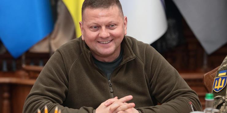 Залужний обговорив постачання зброї з генералом Каволі
