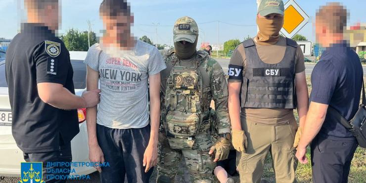 У Дніпрі в загиблих військових викрали понад 1,5 млн грн