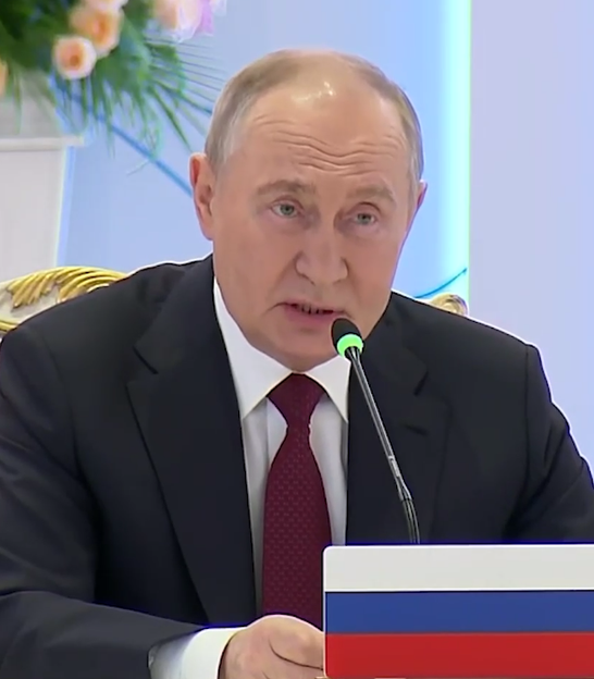 Путін сказав, що удари по цивільних об'єктах в Україні «допомагають російським військовим»