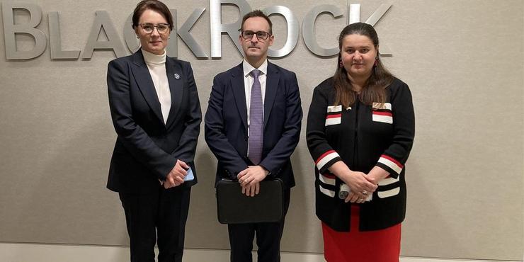 Найбільша у світі інвесткомпанія BlackRock консультуватиме Україну