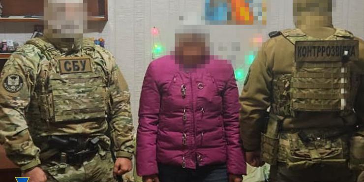 На Чернігівщині затримали жінок, які коригували обстріли РФ через акаунти родичів у соцмережах