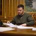 Зеленський підписав закон, який дозволяє родинам загиблих у полоні військових отримати 15 млн грн