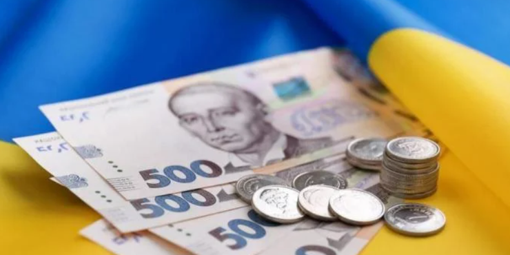 Які насправді зміни у держбюджет-2025 ухвалила Рада: гроші на житло для ВПО, "Укрзалізницю", зарплати прокурорам