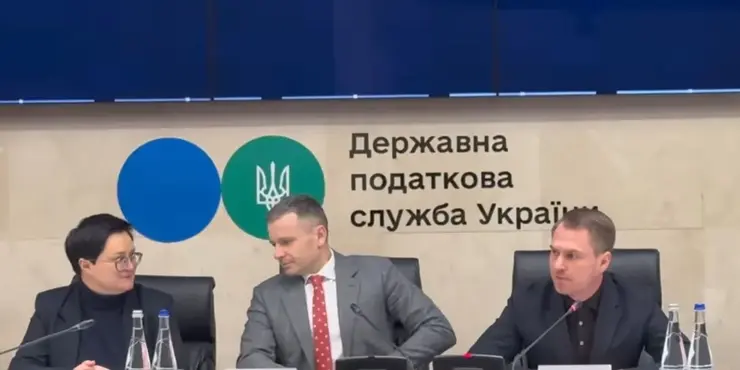 Керівник ДПС Кравченко вважає неприпустимим зовнішнє втручання у податкову