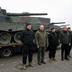 Перші танки Leopard вже прибули з Польщі в Україну: Їх зустріли Шмигаль з Моравецьким