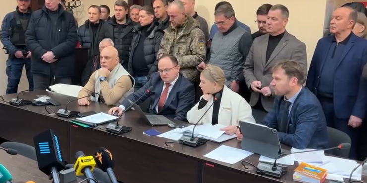 Слідчі засекретили ім’я нардепа, який “здав” Тимошенко