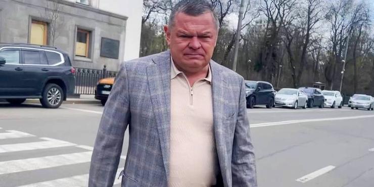 Родина нардепа від “ОПЗЖ” Борта має в Криму бізнес з будівництва доріг, — “Схеми”