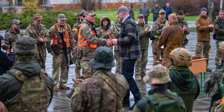 У Києві працівників комунальних підприємств готують до національного спротиву та цивільного захисту