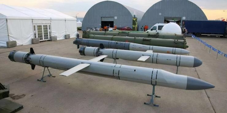 РФ переносить ракетні заводи вглиб країни через українські удари, - The Telegraph