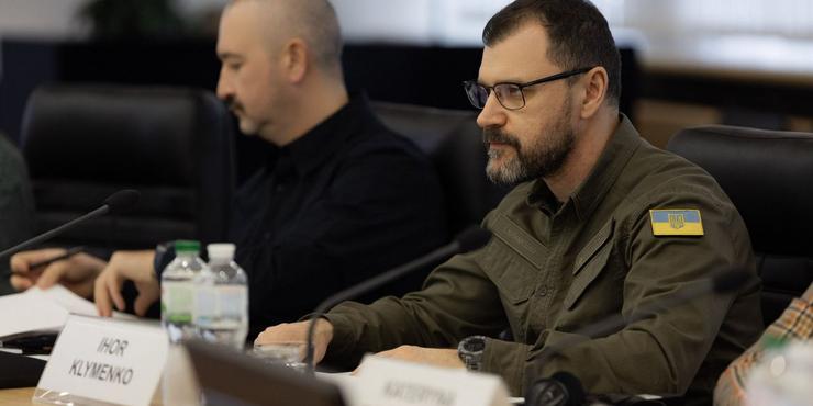 ТЦК можуть виконувати свої функції і без поліції, вони мають на це права, - глава МВС Клименко