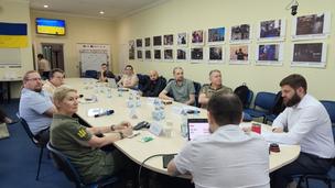 Круглий стіл "Політарени" : Повернення ветеранів: чи готове суспільство? Повернення ветеранів: чи готове суспільство?