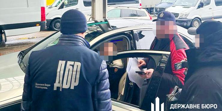 В Україні затримали бізнесмена, якого звинувачують у заволодінні землями Київської ГЕС