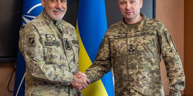 Головнокомандувач ЗСУ Михайло Драпатий і голова Військового комітету НАТО Джузеппе Каво Драгоне