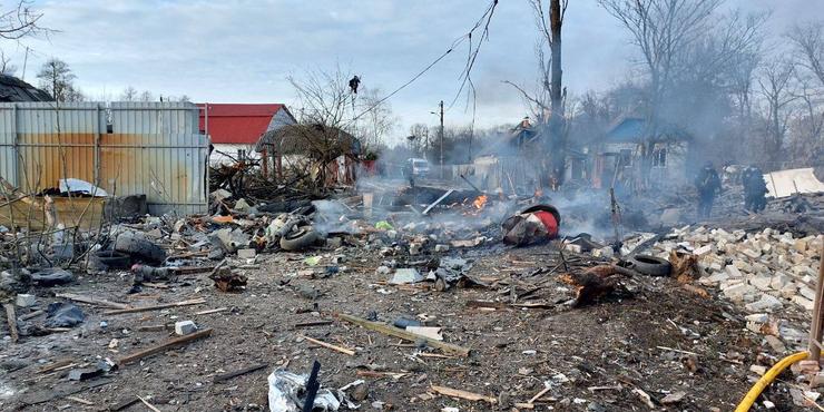 У Києві зросла кількість жертв передноворічного обстрілу РФ: померла 40-річна жінка