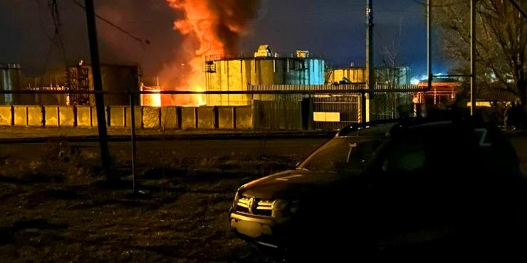 В окупованому Луганську безпілотники атакували нафтобазу: що відомо