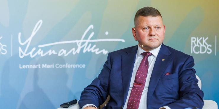 “Ніколи ми в нього не вступимо”: Залужний заявив про нереалістичність вступу України до НАТО Валерій Залужний