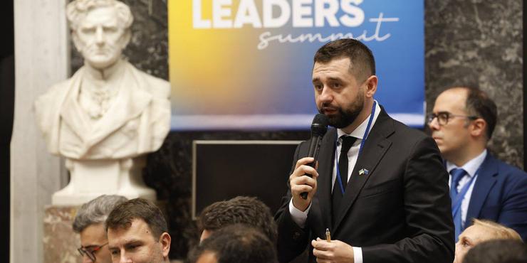 Арахамія сказав, чим відрізняються закордонні відпочинки нардепів Торохтія та Арістова