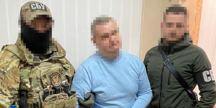 СБУ викрили "крота" на оборонному підприємстві: він працював у відділі, що розробляв новітню зброю