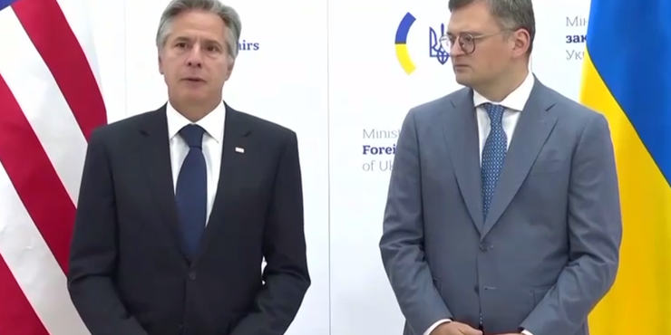 США не підтримують удари України по території РФ,  — Блінкен