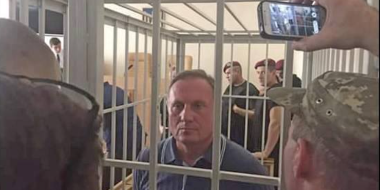 Ексглава "Партії регіонів" Єфремов, який втік до Москви, отримав російське громадянство, - ЗМІ
