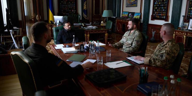 Зустріч Зеленського з військовими командирами Зустріч Зеленського з Ігорем Оболєнським