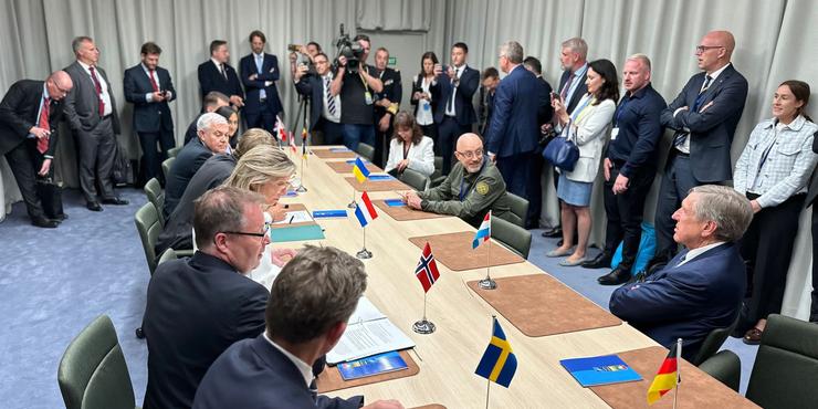 Сформовано коаліцію з 11 країн для підготовки передачі F-16 Україні