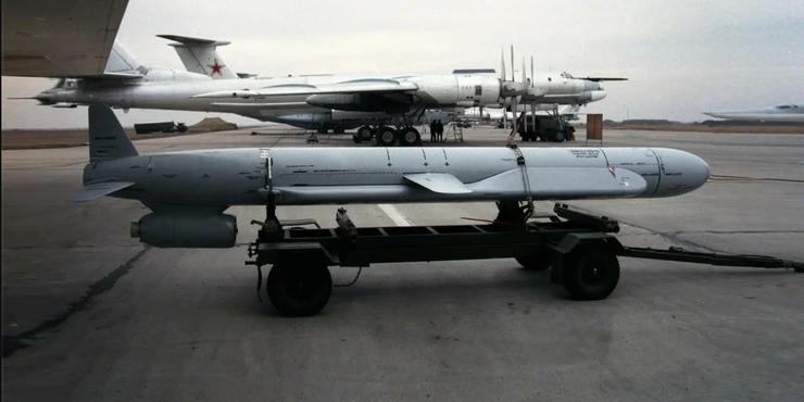 Росія почала перевозити до Білорусі свою ядерну зброю