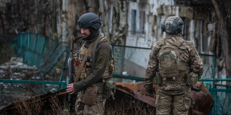 Бахмут - епіцентр російського наступу: Сирський про ситуацію на напрямку