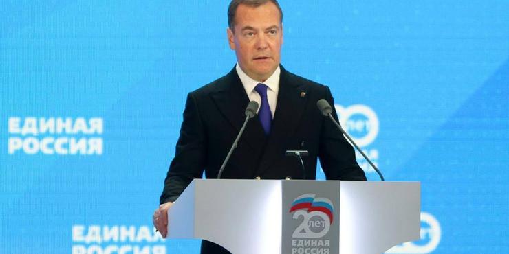 У Єврокомісії порадили Медвєдєву, після його заяв про Київ та Одесу, звернутись до психіатра