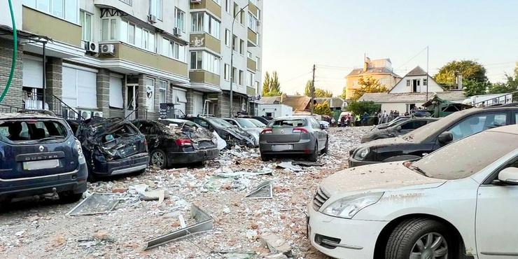 Влада Києва сказала, коли розпочнеться відновлення пошкодженої “шахедом” багатоповерхівки